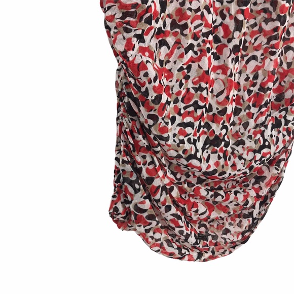 Kenneth Cole reaction top s cap sleeve ruched red white black geo - Picture 3 of 7